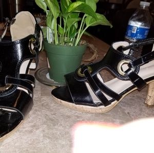 Black Sandles